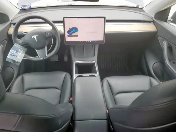 7SAYGDEE2NA001699 2022 TESLA MODEL Y - Image 8