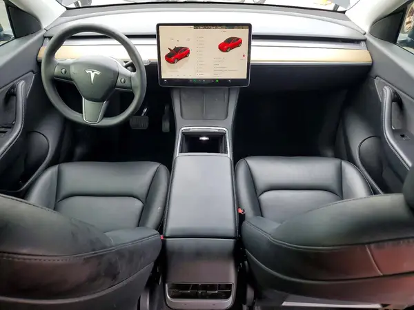7SAYGDEE2NA008216 2022 TESLA MODEL Y - Image 8
