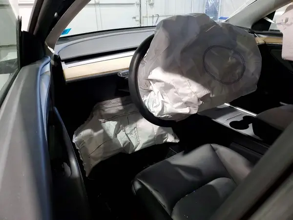 7SAYGDEE2NA011942 2022 TESLA MODEL Y - Image 8