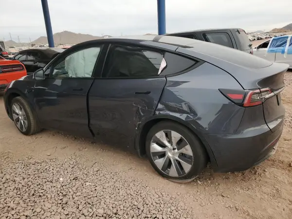 7SAYGDEE2NA015277 2022 TESLA MODEL Y - Image 2
