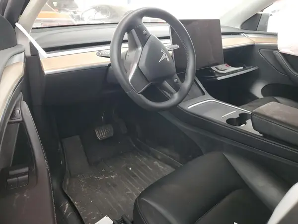 7SAYGDEE2NA015277 2022 TESLA MODEL Y - Image 8