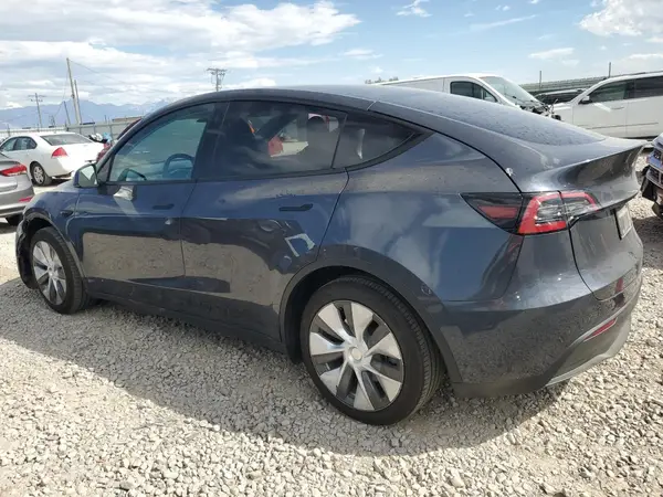 7SAYGDEE2NA021225 2022 TESLA MODEL Y - Image 2