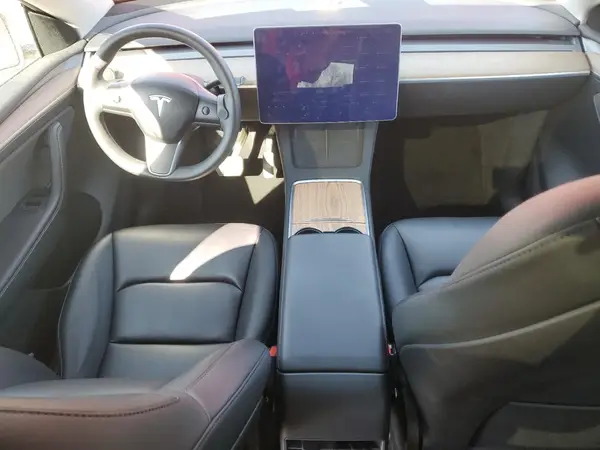 7SAYGDEE2NA021645 2022 TESLA MODEL Y - Image 8