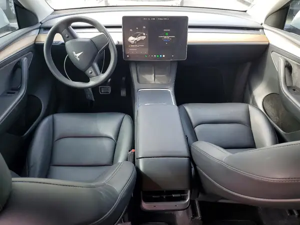 7SAYGDEE2NA022116 2022 TESLA MODEL Y - Image 8