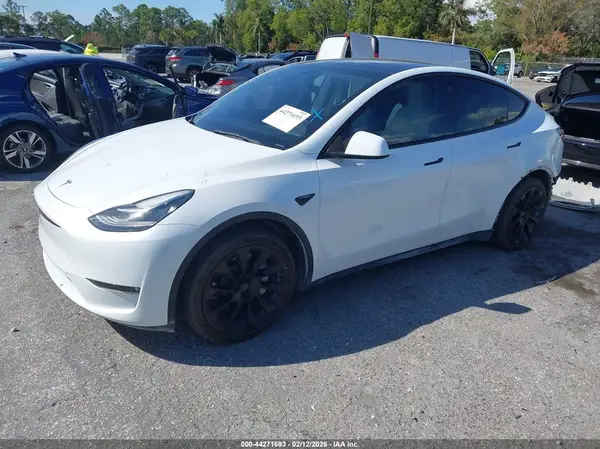 7SAYGDEE2NF314464 2022 TESLA MODEL Y - Image 2
