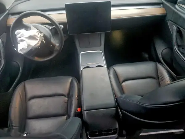 7SAYGDEE2NF314609 2022 TESLA MODEL Y - Image 8