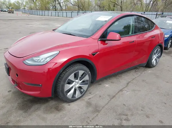 7SAYGDEE2NF315467 2022 TESLA MODEL Y - Image 2