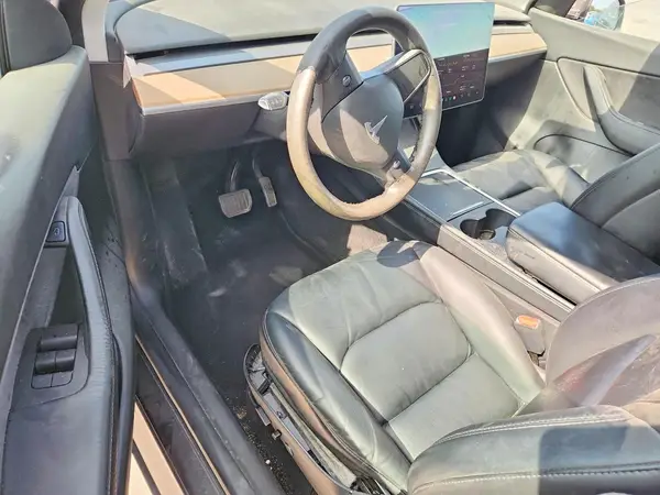 7SAYGDEE2NF315713 2022 TESLA MODEL Y - Image 8