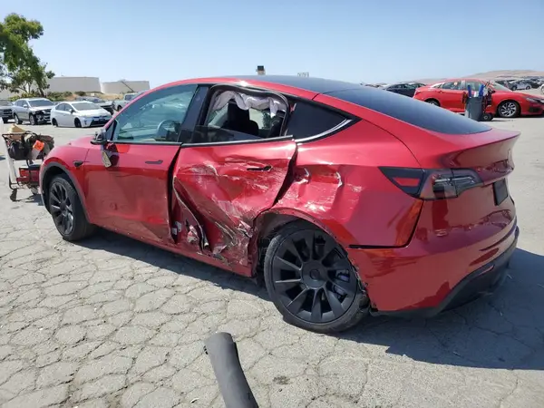 7SAYGDEE2NF317073 2022 TESLA MODEL Y - Image 2