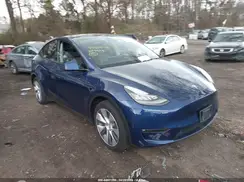 7SAYGDEE2NF320152 2022 TESLA MODEL Y