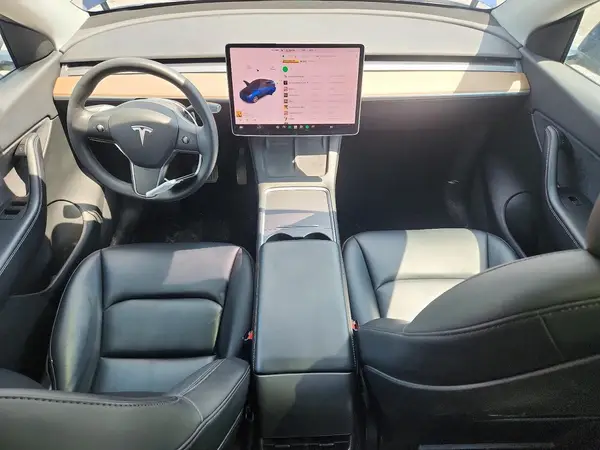 7SAYGDEE2NF320796 2022 TESLA MODEL Y - Image 8