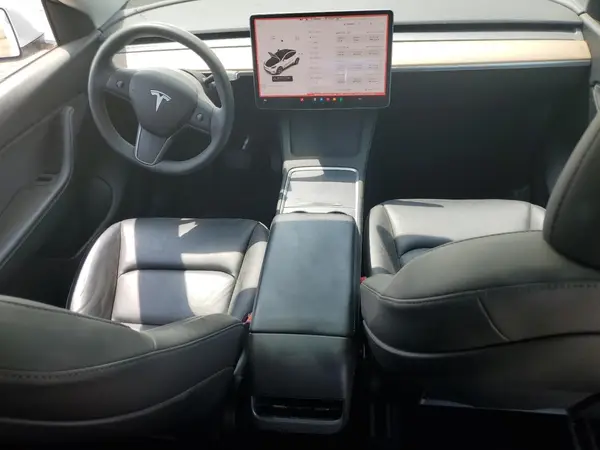 7SAYGDEE2NF321785 2022 TESLA MODEL Y - Image 8