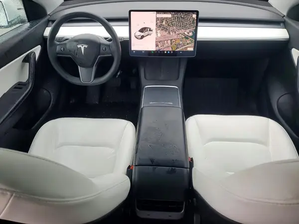 7SAYGDEE2NF321995 2022 TESLA MODEL Y - Image 8