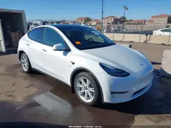 7SAYGDEE2NF329644 2022 TESLA MODEL Y