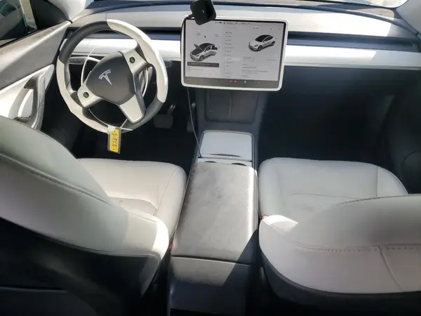 7SAYGDEE2NF337386 2022 TESLA MODEL Y - Image 8