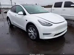 7SAYGDEE2NF356097 2022 TESLA MODEL Y