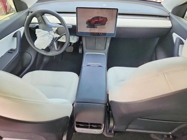 7SAYGDEE2NF361350 2022 TESLA MODEL Y - Image 8