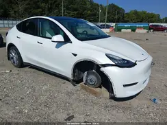 7SAYGDEE2NF362269 2022 TESLA MODEL Y