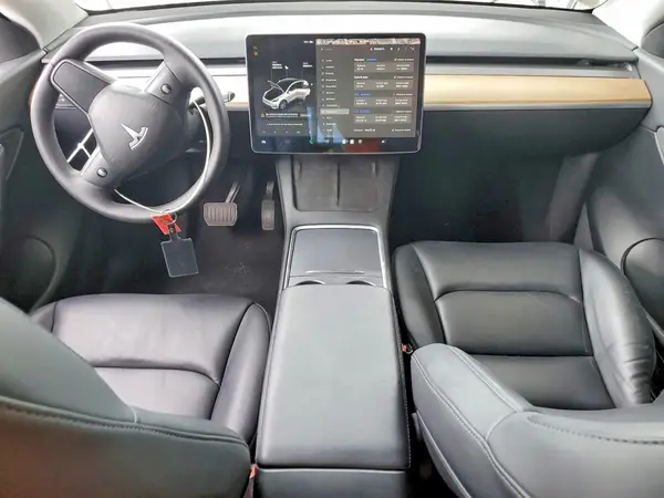 7SAYGDEE2NF363776 2022 TESLA MODEL Y - Image 8