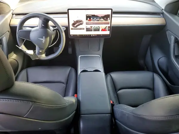 7SAYGDEE2NF370176 2022 TESLA MODEL Y - Image 8