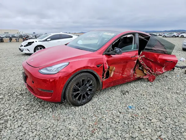 7SAYGDEE2NF371117 2022 TESLA MODEL Y - Image 1