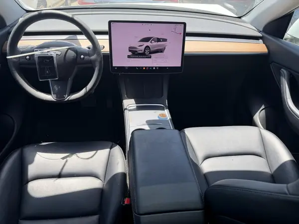 7SAYGDEE2NF371652 2022 TESLA MODEL Y - Image 8