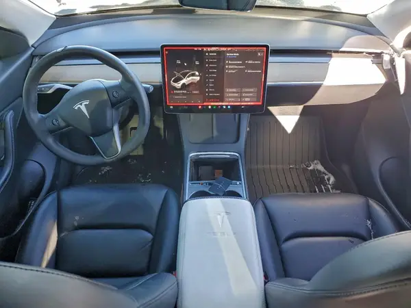7SAYGDEE2NF386068 2022 TESLA MODEL Y - Image 8