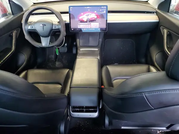 7SAYGDEE2NF387530 2022 TESLA MODEL Y - Image 8