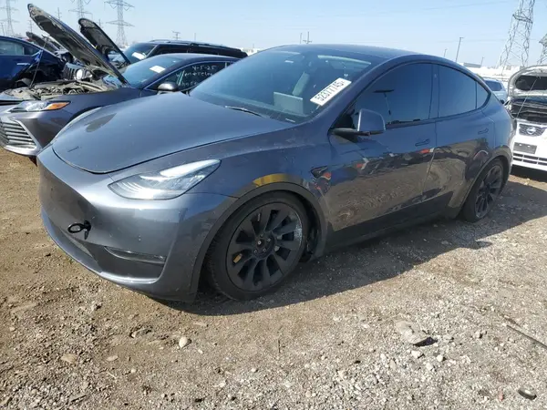 7SAYGDEE2NF389987 2022 TESLA MODEL Y - Image 1