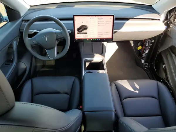 7SAYGDEE2NF391349 2022 TESLA MODEL Y - Image 8