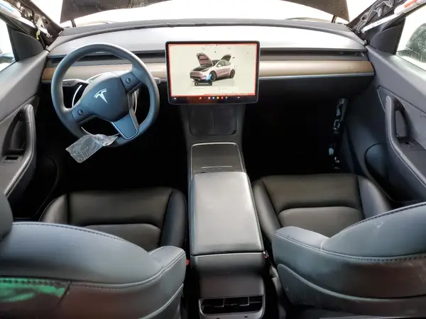 7SAYGDEE2NF402219 2022 TESLA MODEL Y - Image 8