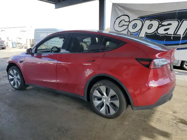7SAYGDEE2NF403175 2022 TESLA MODEL Y - Image 2