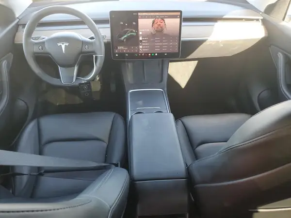 7SAYGDEE2NF411115 2022 TESLA MODEL Y - Image 8