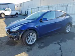 7SAYGDEE2NF421899 2022 TESLA MODEL Y