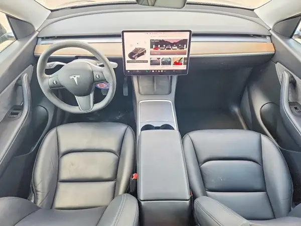 7SAYGDEE2NF427749 2022 TESLA MODEL Y - Image 8