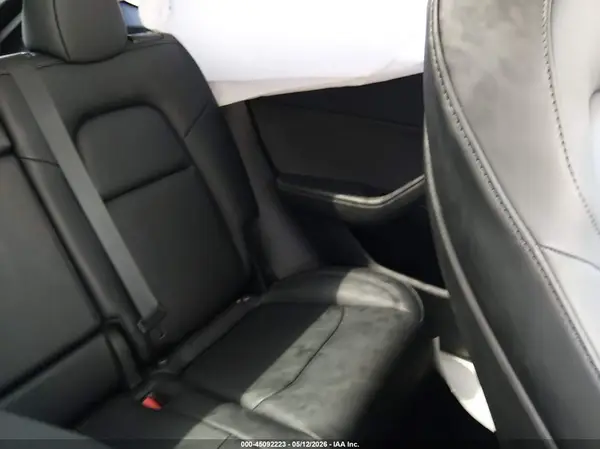 7SAYGDEE2NF434555 2022 TESLA MODEL Y - Image 8