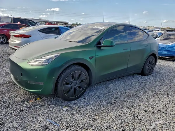 7SAYGDEE2NF437178 2022 TESLA MODEL Y - Image 1