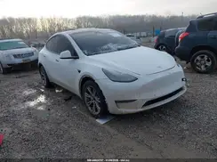 7SAYGDEE2NF438122 2022 TESLA MODEL Y