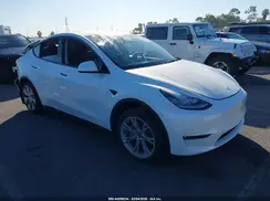 7SAYGDEE2NF450206 2022 TESLA MODEL Y