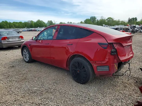 7SAYGDEE2NF453753 2022 TESLA MODEL Y - Image 2