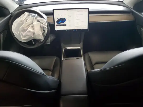 7SAYGDEE2NF462159 2022 TESLA MODEL Y - Image 8