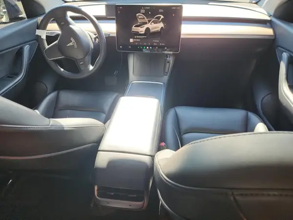 7SAYGDEE2NF496232 2022 TESLA MODEL Y - Image 8