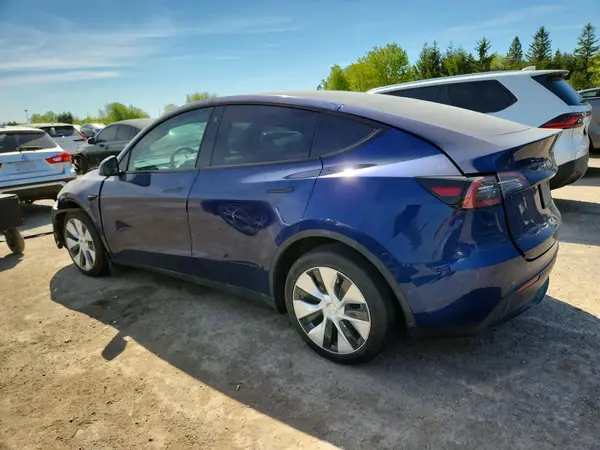 7SAYGDEE2NF504376 2022 TESLA MODEL Y - Image 2