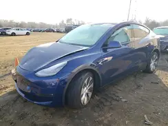 7SAYGDEE2NF505558 2022 TESLA MODEL Y