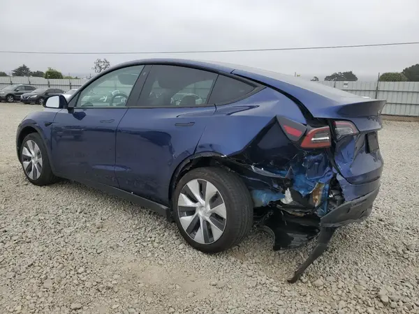 7SAYGDEE2NF508069 2022 TESLA MODEL Y - Image 2
