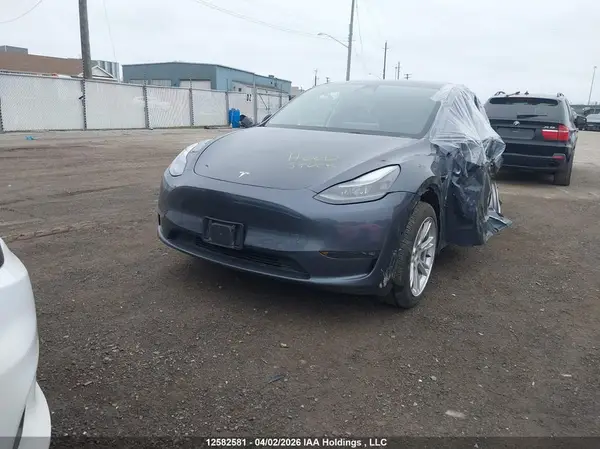 7SAYGDEE2NF533036 2022 TESLA MODEL Y - Image 2