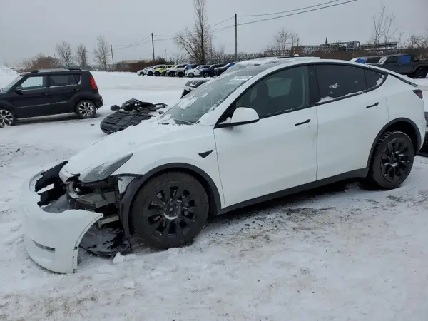 7SAYGDEE2NF534817 2022 TESLA MODEL Y - Image 1