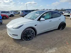 7SAYGDEE2NF540990 2022 TESLA MODEL Y
