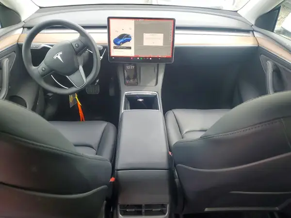 7SAYGDEE2NF544814 2022 TESLA MODEL Y - Image 8