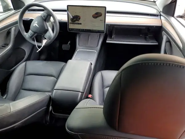 7SAYGDEE2NF552590 2022 TESLA MODEL Y - Image 8